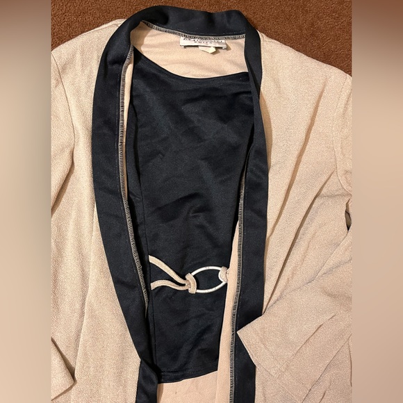 Women’s St. Anthony Knits 18/20W Blouse - Picture 2 of 4